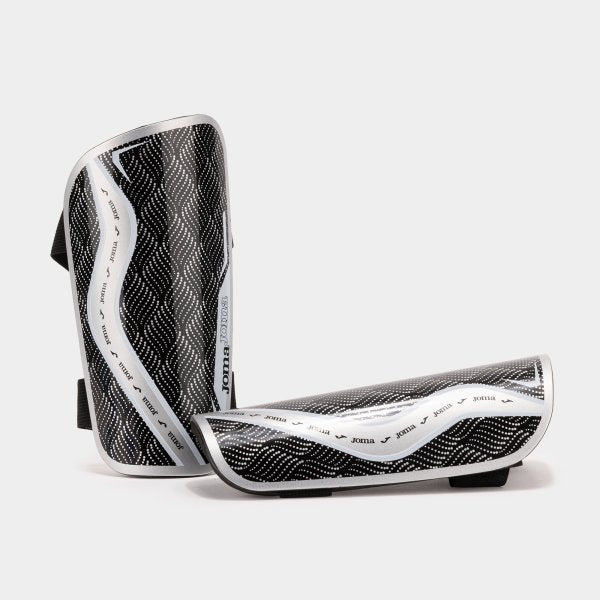Προστατευτικά ATTACK SHIN GUARDS BLACK SILVER μαύρο